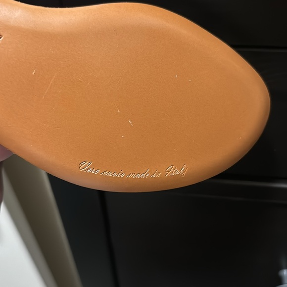 Dolce and Gabbana Devotion Silver Thong Sandal - Picture 4 of 6